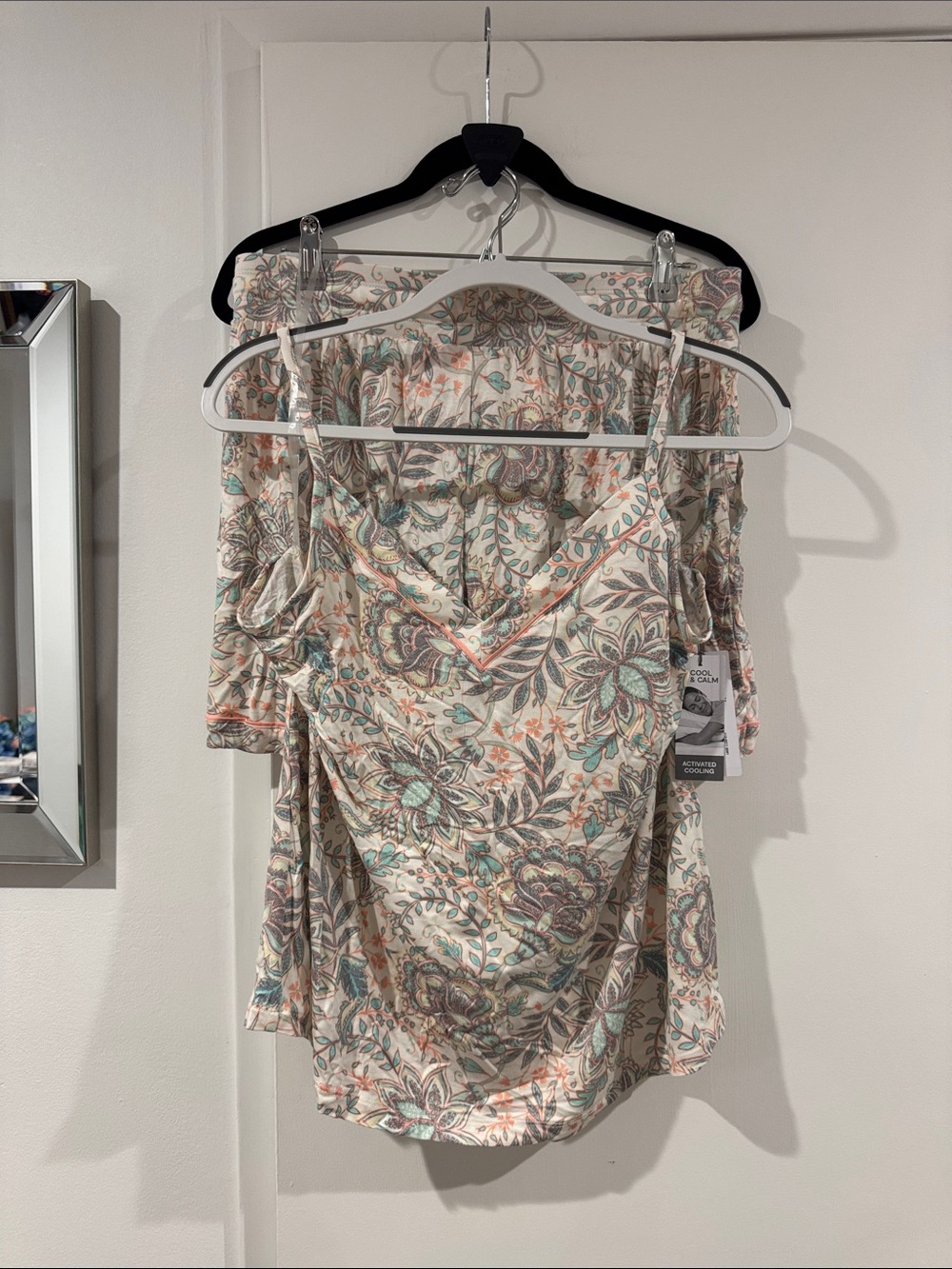 BNWT Liz Claiborne Paisley Cooling pajama set XL
